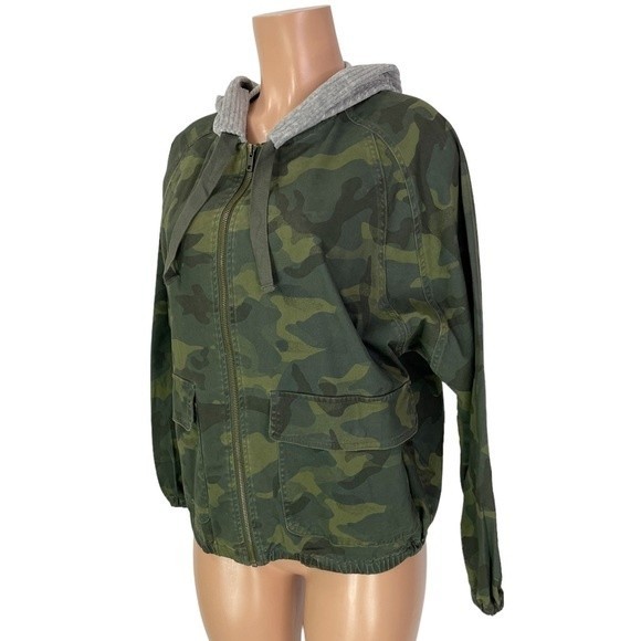 Supplies Jacket - Picture 2 of 5